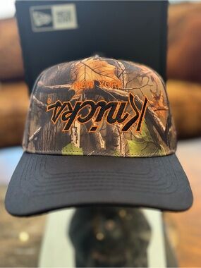 New York Real Tree Camo Snapback Cap - Black Visor